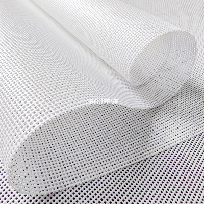 Un bon prix. le PVC ignifuge de 0.45mm a enduit Mesh Fabric For Windows en ligne