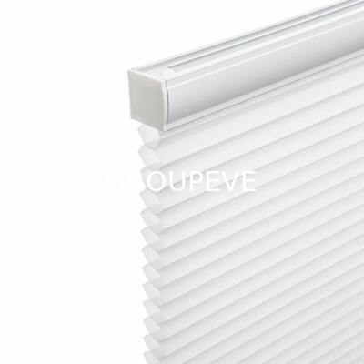 Un bon prix. Prix d'usine 100% Isolation thermique à l'éteinte à l'épreuve du bruit Fenêtre verticale Blinds en nid d'abeille Tissu Tonne cellulaire en ligne